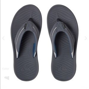 NWT QuikSilver Travel Oasis Sandals